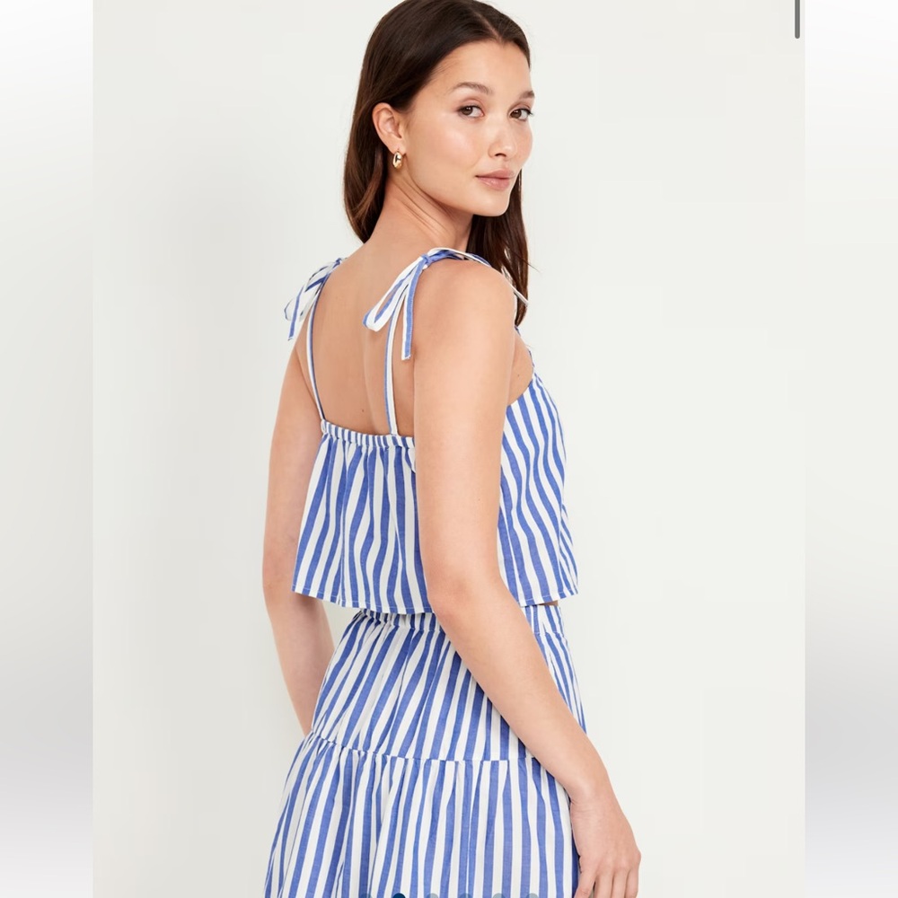 Old Navy Blue and White Striped Crop Top